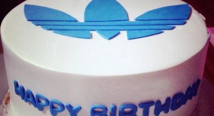 Торт Адидас