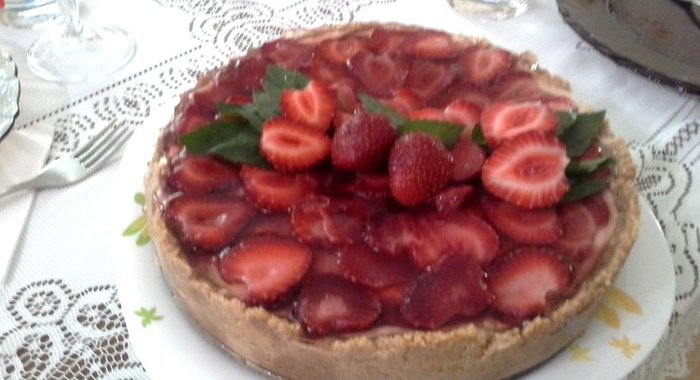 Воздушный клубничный чизкейк