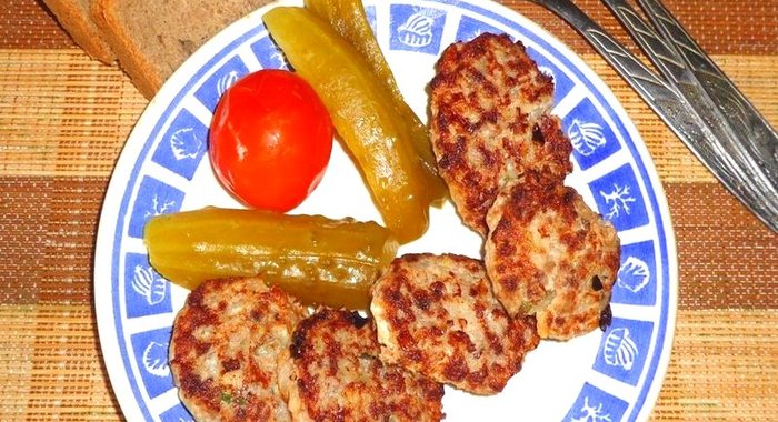 Котлеты с кабачком и капустой