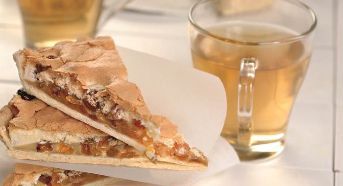 Пирог с изюмом