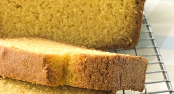 Сладкий кукурузный хлеб с пахтой