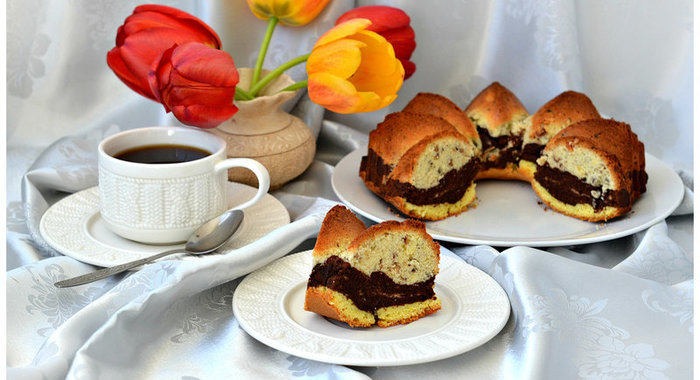 Трехцветный кекс