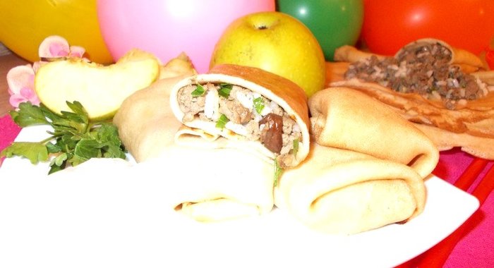 Блинчики с мясом белыми грибами и рисом