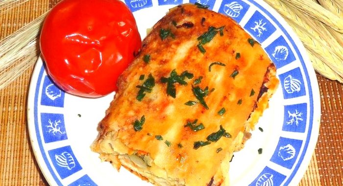 Рулет с карпом и овощами
