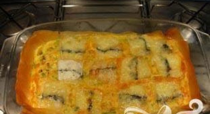 Пирог с сыром и луком-порей