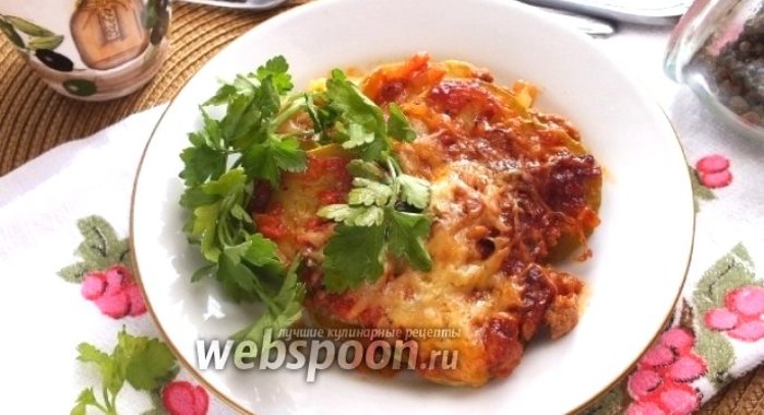 Запеканка из кабачков с фаршем из индейки