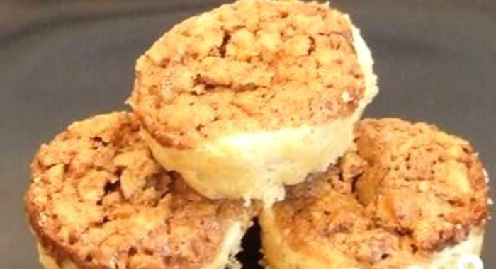 Двухслойное печенье с орехами