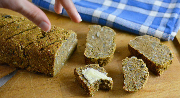 Хлеб с бататом и семечками