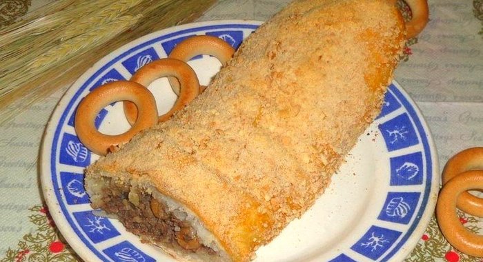 Рулет с печенью и нутом