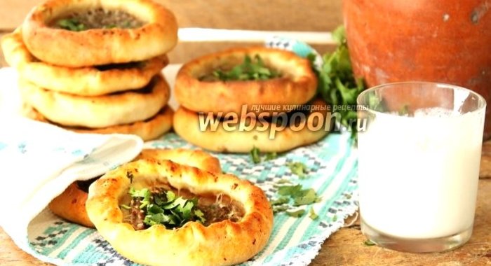 Хлебная лепёшка с мясом