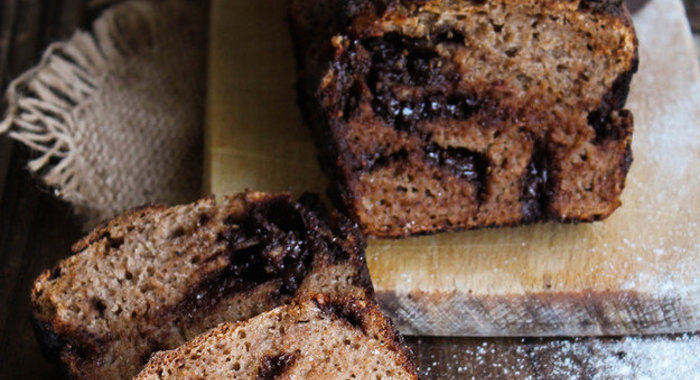 Ржаной хлеб с шоколадом