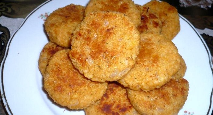Чечевичные котлеты с кус-кусом