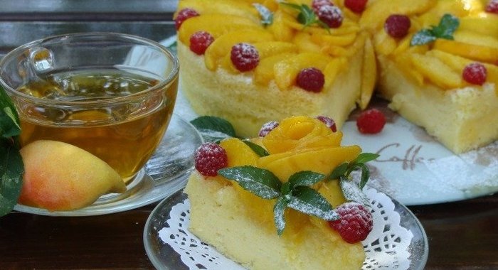 Чизкейк с персиками