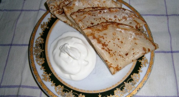 Блины из теста на кислом молоке