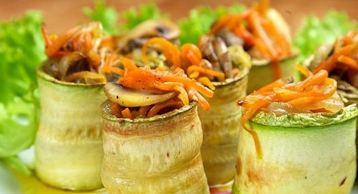 Рулет из кабачков с грибами