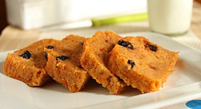 Постный морковный кекс