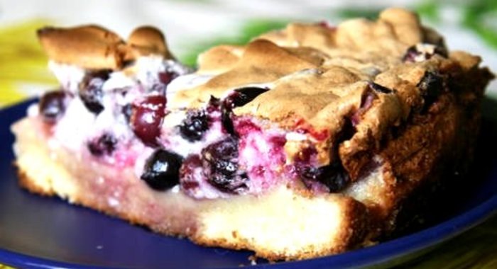 Швабский пирог со смородиной