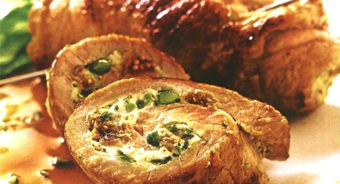 Рулет из свинины в фольге