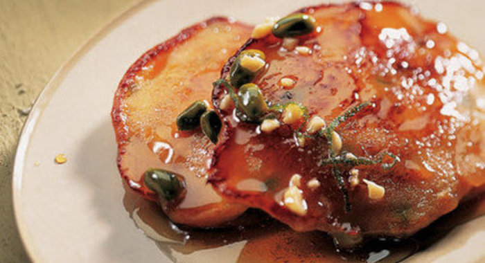 Блинчики с медом и сухофруктами