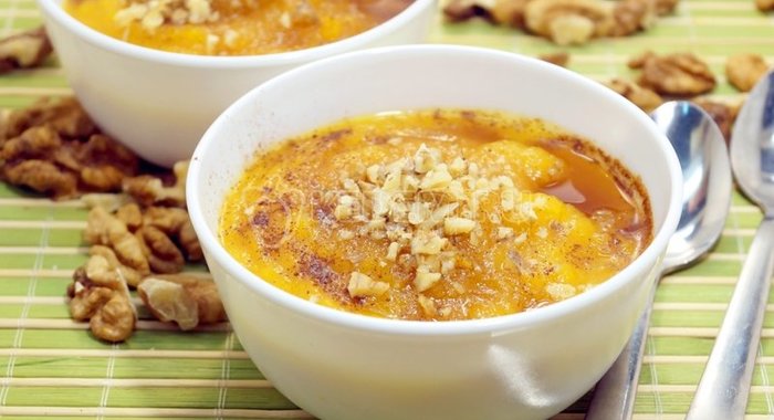 Яблочно-медовая запеканка