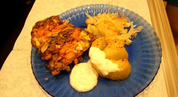 Мясной рулет из лосятины