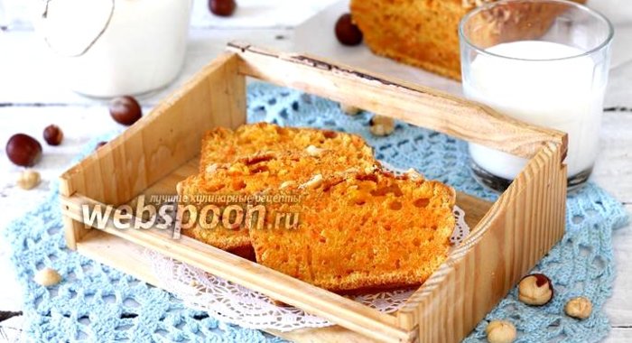 Морковный кекс с фундуком