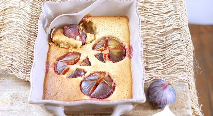 Клафути с инжиром и миндалем