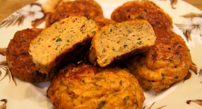 Рыбные котлеты в духовке