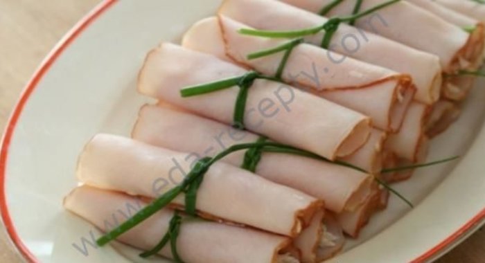 Рулетики из ветчины с сыром