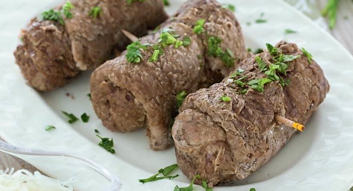 Конвертики из говядины с зеленью