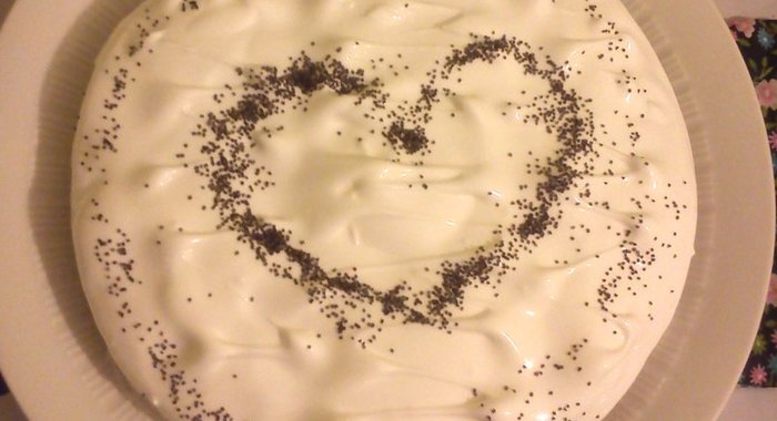 Кекс с белковым кремом