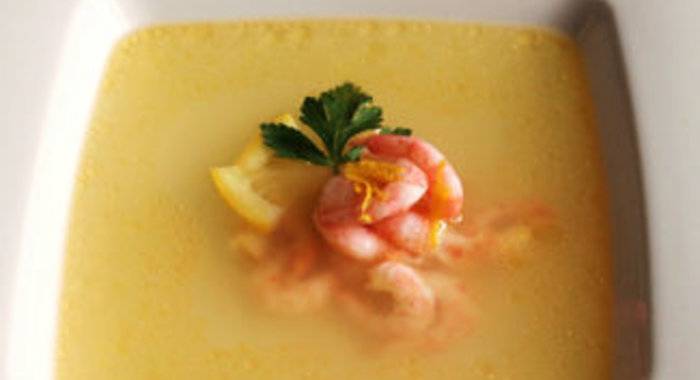 Рыбный бульон с креветками