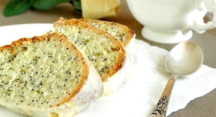 Лимонный кекс с маком