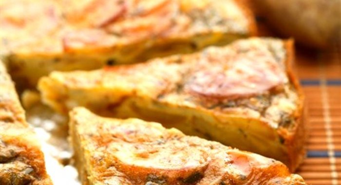 Тортилья с сыром и кедровыми орешками