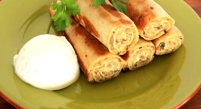 Блинчики с мясом и грибами