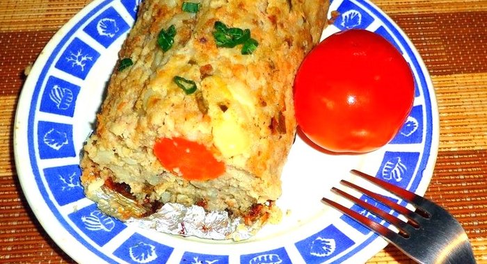 Рулет с морковной начинкой