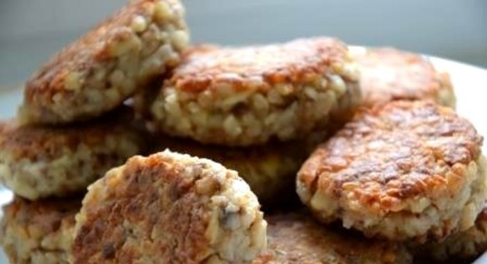 Гречнево сырные котлеты
