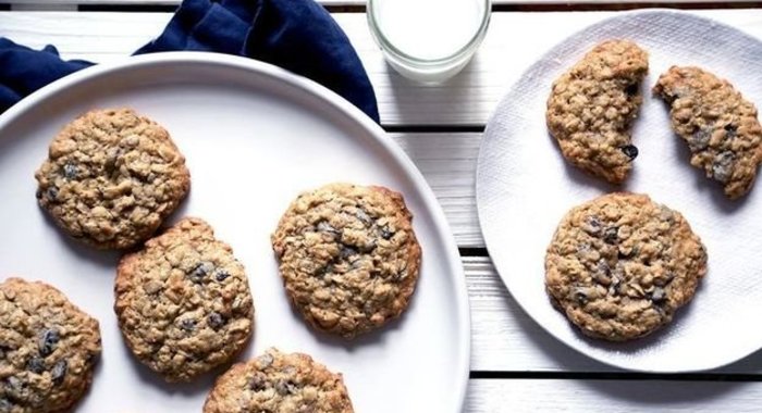 Овсяное печенье с изюмом