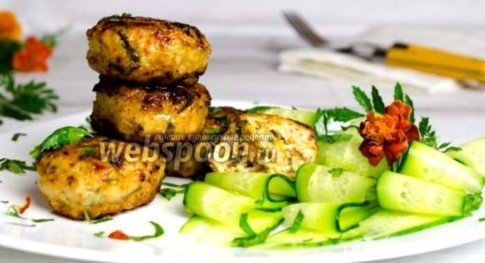Индюшиные котлеты с овощами