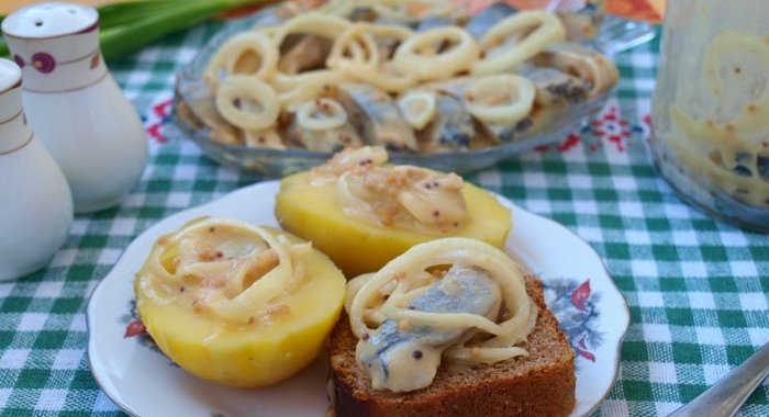 Сельдь в горчичном маринаде