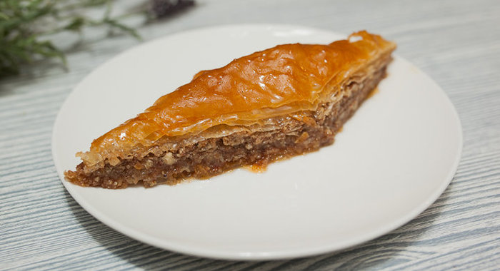 Баклава (ореховая пахлава)