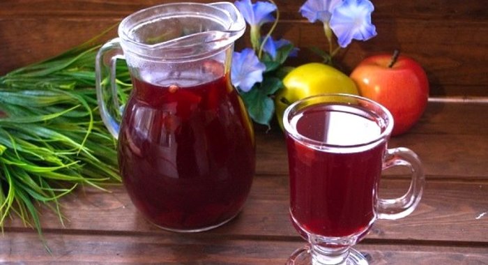 Компот из свежих фруктов