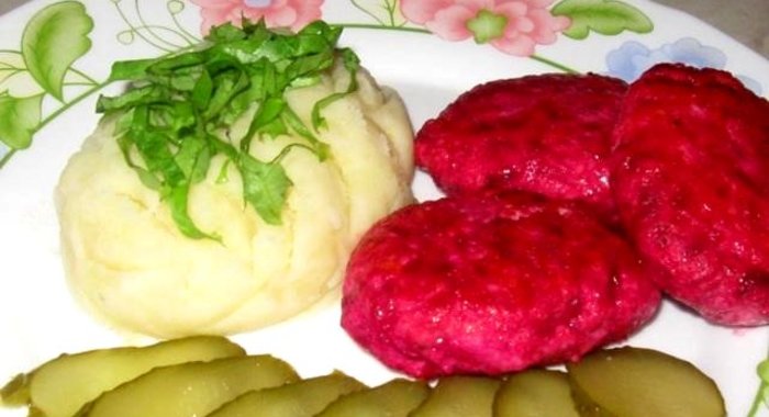 Котлеты со свеклой по-шведски