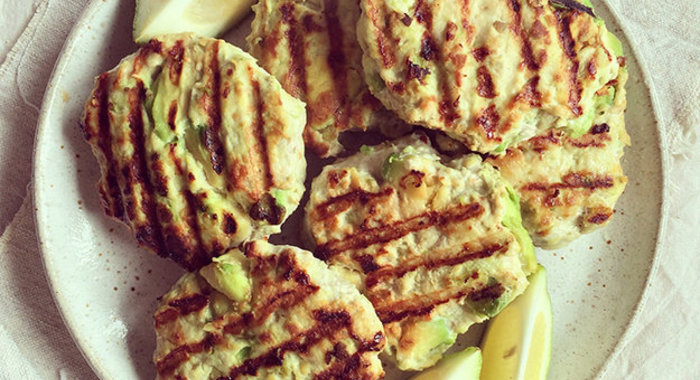 Куриные котлеты с авокадо