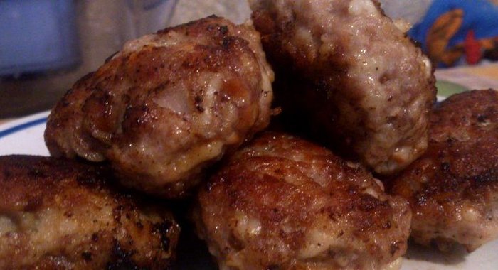 Котлеты с копченым сыром