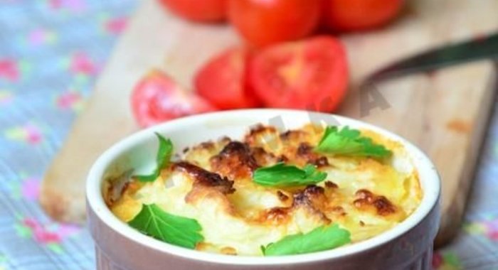 Запеканка с семгой и картофельным пюре