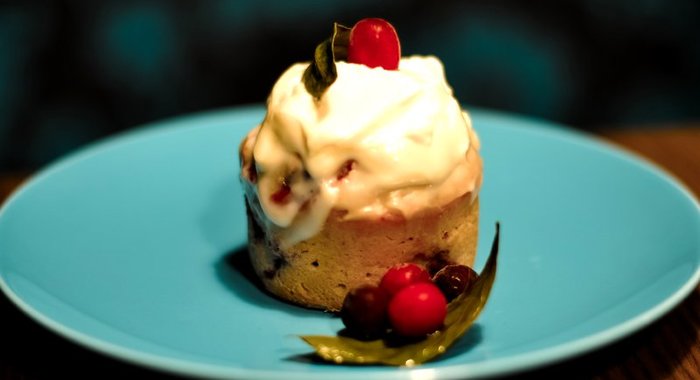 Сметанно-ягодные кексы