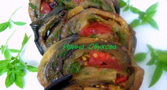 Рулет из баклажан и сладкого перца по-тбилисски