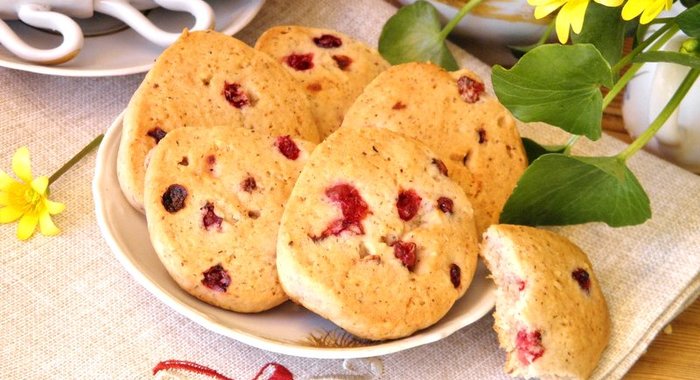 Печенье со смородиной