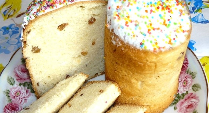 Кулич лимонный с куркумой